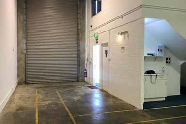 Unit 2, 17 Caloundra Road Clarkson WA 6030 - Image 4