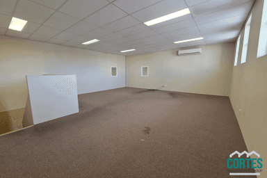 7/2 Tulloch Way Canning Vale WA 6155 - Image 3