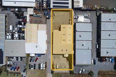 2/6 Ismail Street Wangara WA 6065 - Image 3