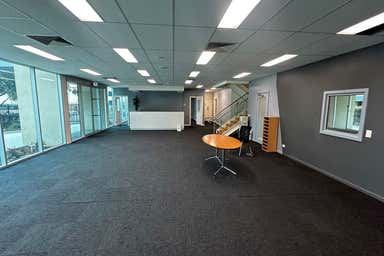 44 Kalman Drive Boronia VIC 3155 - Image 3