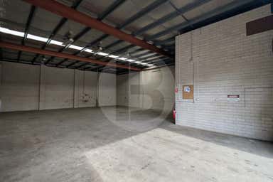 2/4 PRINCE WILLIAM DRIVE Seven Hills NSW 2147 - Image 4