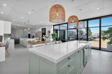 Units 4, 5 & 6, 6 Rene Street Noosaville QLD 4566 - Image 4
