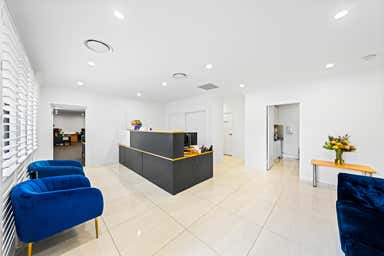 14 Vanessa Boulevard Springwood QLD 4127 - Image 3