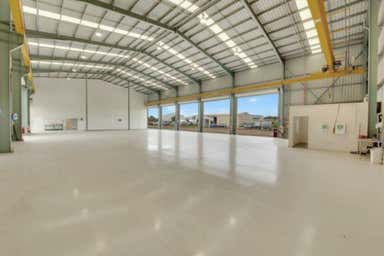 12 Roy Swenson Close Callemondah QLD 4680 - Image 3