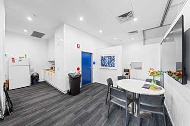 Unit 2/133 Laver Drive Robina QLD 4226 - Image 3