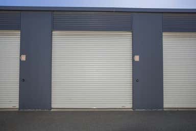 Unit 49, 37 McCoy Street Myaree WA 6154 - Image 3