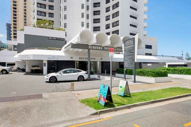 9/9 TRICKETT STREET Surfers Paradise QLD 4217 - Image 4