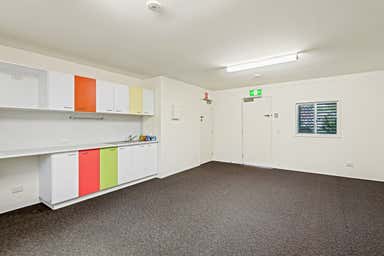 Unit 2 & 3, 109 Waverley Road Camp Hill QLD 4152 - Image 3