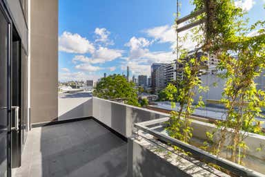 Level 3 & 4, 5 Kyabra Street Newstead QLD 4006 - Image 3