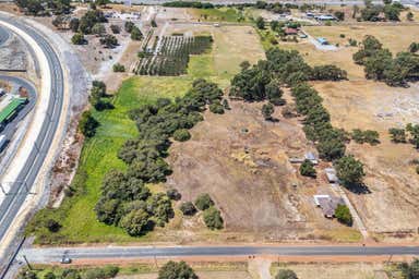 30 Cheltenham Street Bennett Springs WA 6063 - Image 4