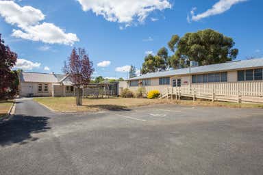 19 Gordon Street Naracoorte SA 5271 - Image 4