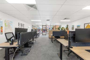 1/426 Logan Road Stones Corner QLD 4120 - Image 3