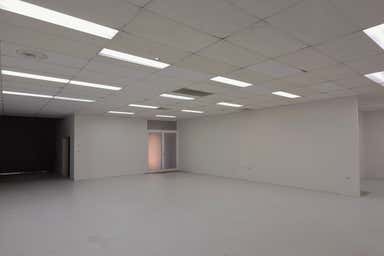 4/14 Pitt Way Booragoon WA 6154 - Image 3