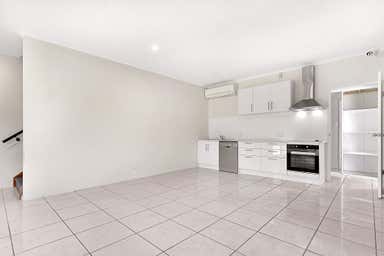 2A Commerce Court Clontarf QLD 4019 - Image 4