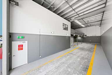 12/17 Cairns Street Loganholme QLD 4129 - Image 4