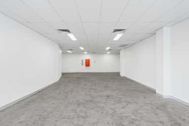 154 Cavendish Road Coorparoo QLD 4151 - Image 3