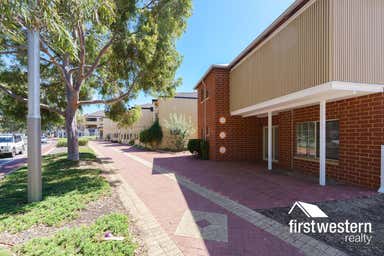 53 Grand Boulevard Joondalup WA 6027 - Image 4