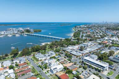 7-9 Bruce Avenue Paradise Point QLD 4216 - Image 3