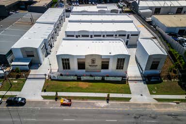 4/5 Bailey Crescent Southport QLD 4215 - Image 3