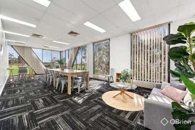 7/3 Torca Terrace Mornington VIC 3931 - Image 3