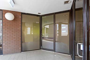 306/620 St Kilda Road Melbourne VIC 3004 - Image 3