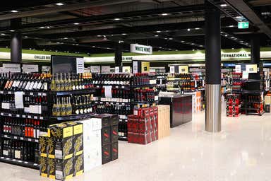 Springlake Shopping Centre, 1-7 Caroline Springs Blvd Caroline Springs VIC 3023 Caroline Springs VIC 3023 - Image 4