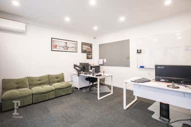 6 Hossack Avenue Coburg North VIC 3058 - Image 4