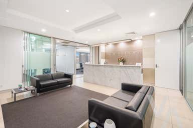 418-422 Hunter Street Newcastle NSW 2300 - Image 2