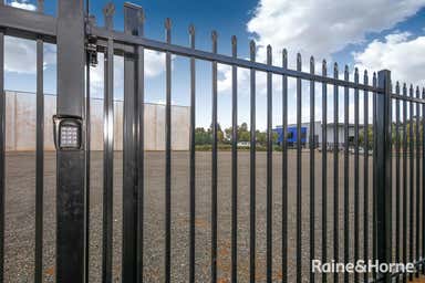 14 Meek Street New Gisborne VIC 3438 - Image 4