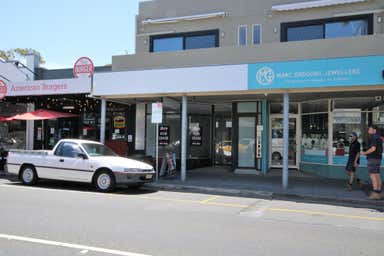 392 Hampton Street Hampton VIC 3188 - Image 3