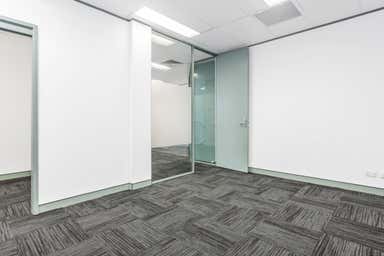 7B/3 Packard Avenue Castle Hill NSW 2154 - Image 3