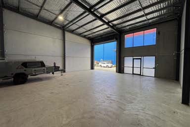 8/6 Coal Wash Drive Mayfield West NSW 2304 - Image 3