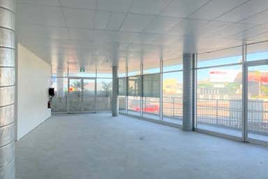 BRAND NEW OFFICE / RETAIL HEADQUARTERS - Image 3