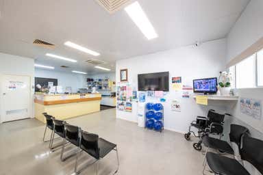 9-11 Beach Avenue Bowen QLD 4805 - Image 4