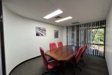 1/11 Karp Court Bundall QLD 4217 - Image 4