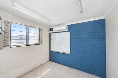 6/6 Dellamarta Road Wangara WA 6065 - Image 3