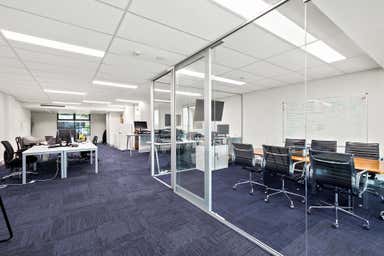 707/6A Glen Street Milsons Point NSW 2061 - Image 3