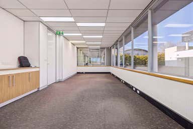 75 Denison Street Deakin ACT 2600 - Image 4