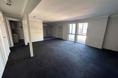 6/18 Main Drive Warana QLD 4575 - Image 4