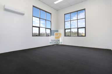 2/256B New Line Road Dural NSW 2158 - Image 4