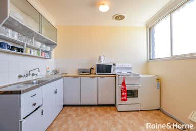 62 George Street Bathurst NSW 2795 - Image 4