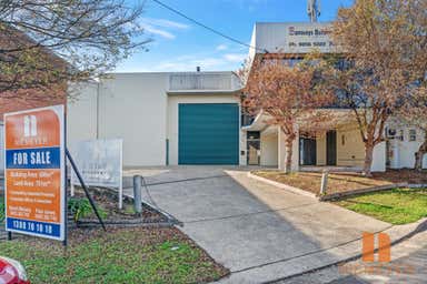 6 Spireton Place Pendle Hill NSW 2145 - Image 3