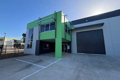 2/22 Ravenhall Way Ravenhall VIC 3023 - Image 3