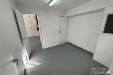 2/12-14 Wise Avenue Seaford VIC 3198 - Image 4