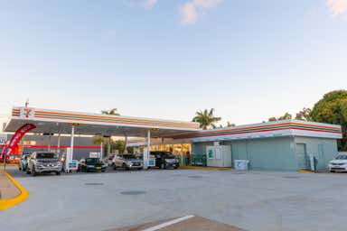 7-Eleven, 369 Yaamba Rd Park Avenue QLD 4701 - Image 4