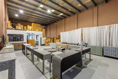 4/477-481  Warrigal Road Moorabbin VIC 3189 - Image 3