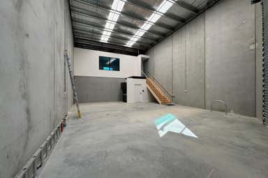 9 Moonah Circuit Brooklyn VIC 3012 - Image 3