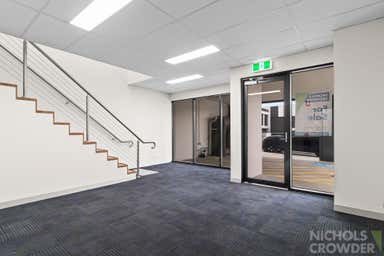 1/4 Hampden Road Cranbourne West VIC 3977 - Image 4