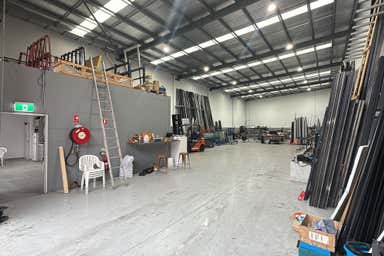 Unit 2, 6 Exchange Parade Smeaton Grange NSW 2567 - Image 4