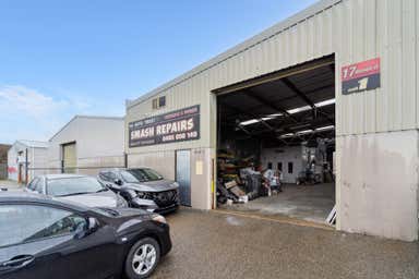 1/17 Hanson Street Maddington WA 6109 - Image 3